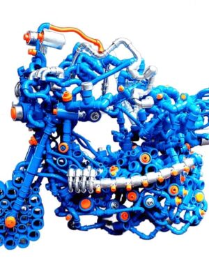 la inteligencia artificial también monta en moto escultura de Miguel Muñoz Martinez.